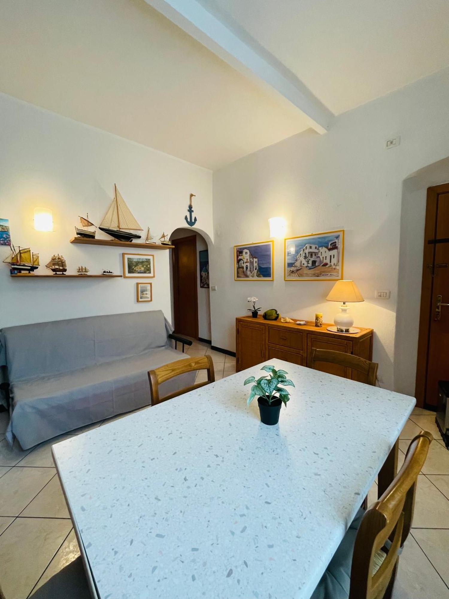 La Casa Del Mare Appartement Rapallo Buitenkant foto